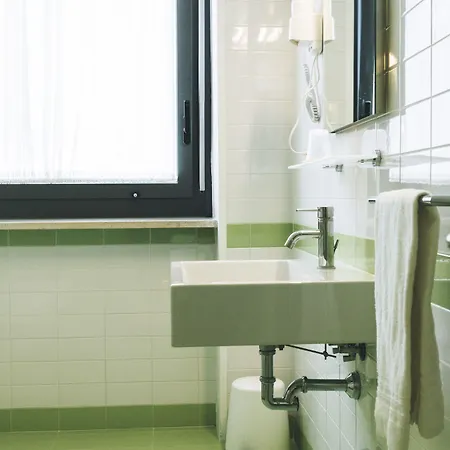 Domus Helena Гостевой дом Рим