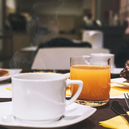 Гостевой дом Domus Helena 4*