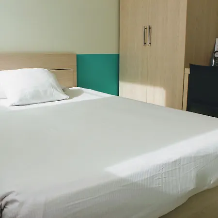 Domus Helena Гостевой дом Рим