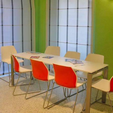 Domus Helena Гостевой дом 4*