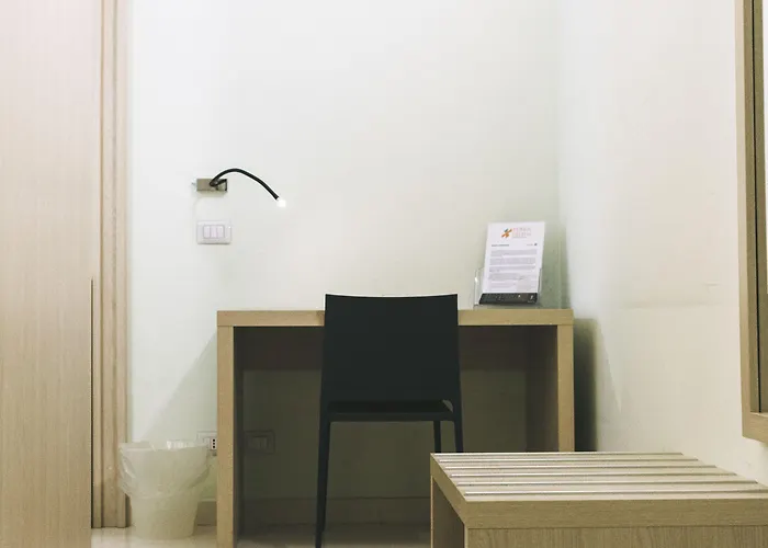 Casa de hóspedes Domus Helena 4*