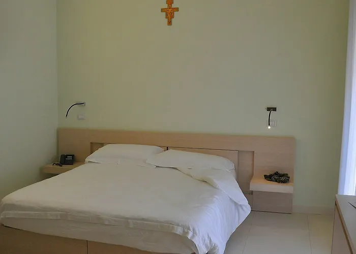 Domus Helena Casa de hóspedes 4*